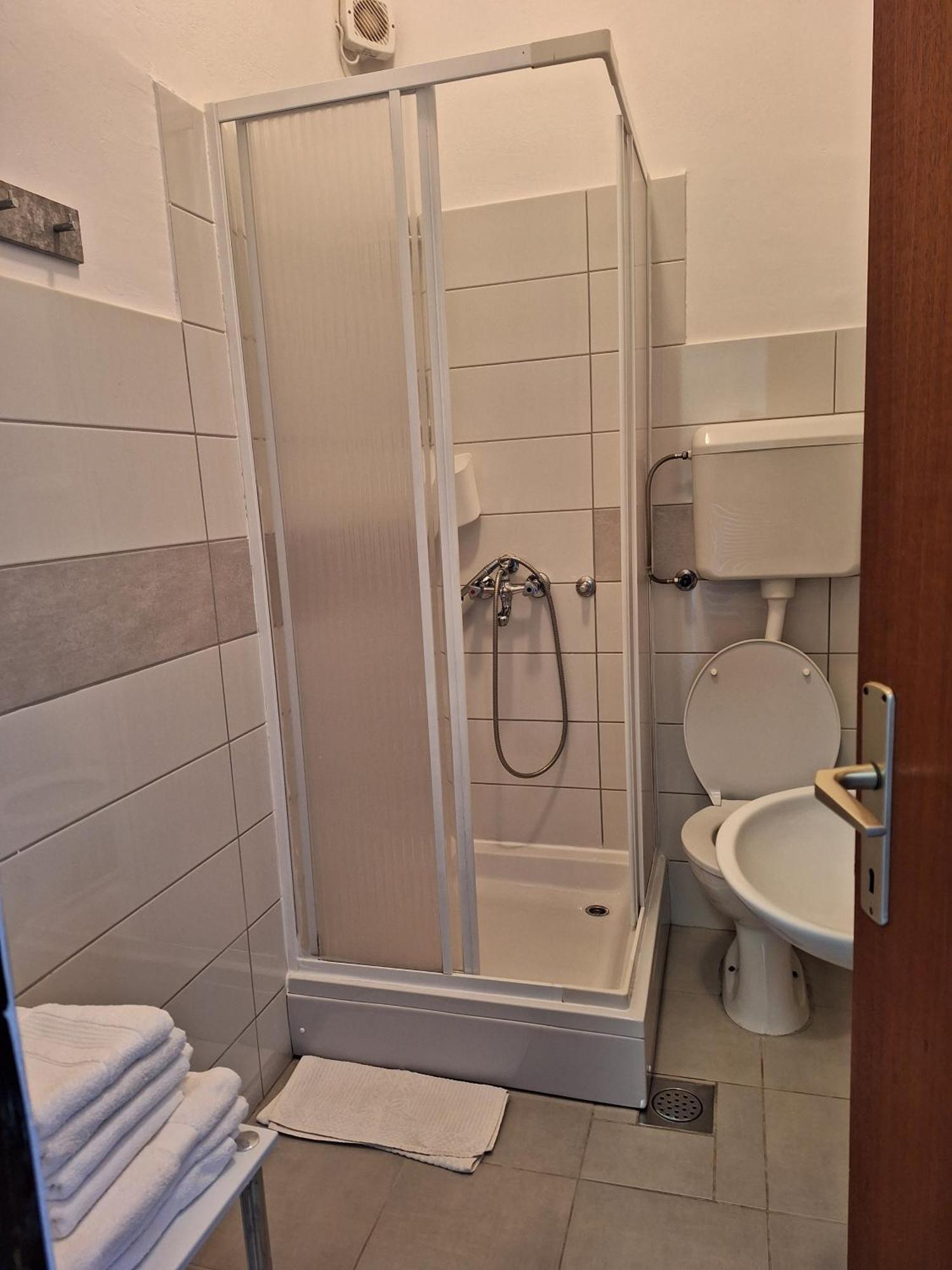 Apartmani Belobrk Potocnica Pag Exteriör bild